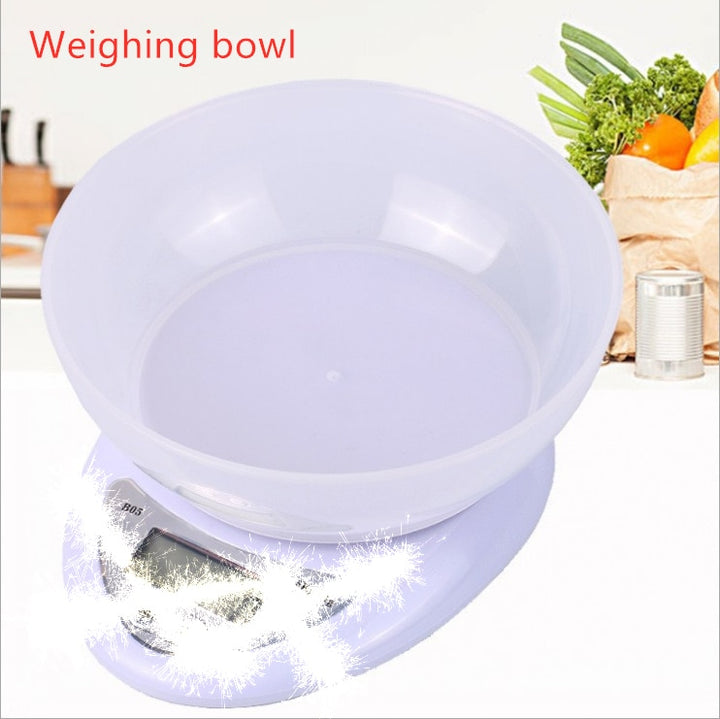 LED kitchen food scales - In use