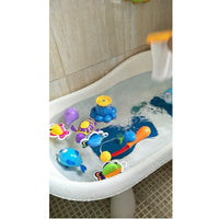 Swimming pool squirt toy - ABS plastic construction
