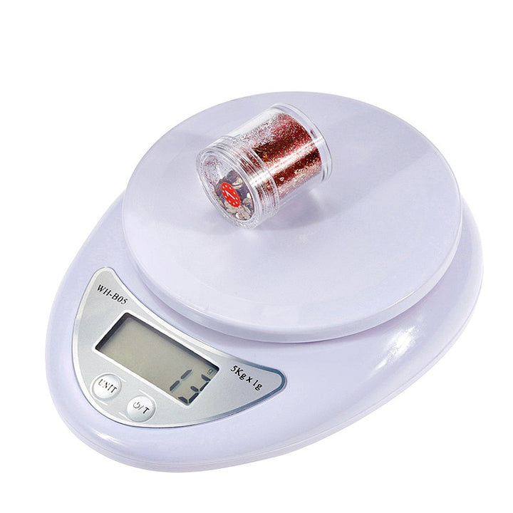LED kitchen food scales - In use