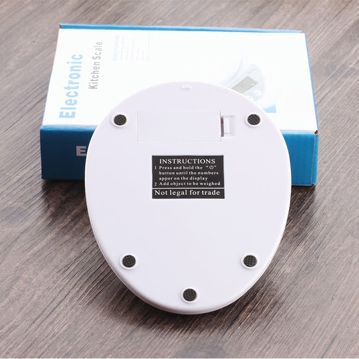 LED kitchen food scales - In use