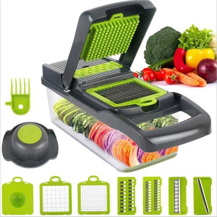 Versatile vegetable chopper with multiple blades