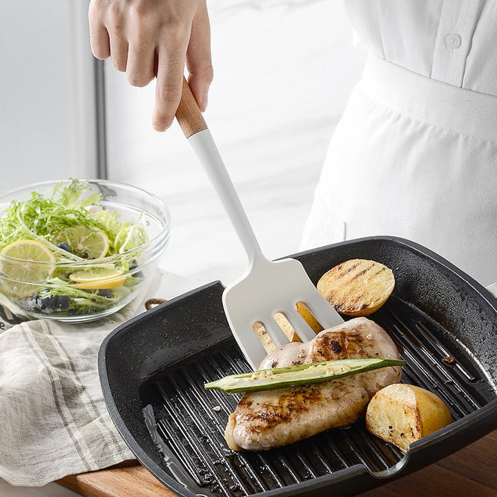 Silicone kitchen set with wooden handle
