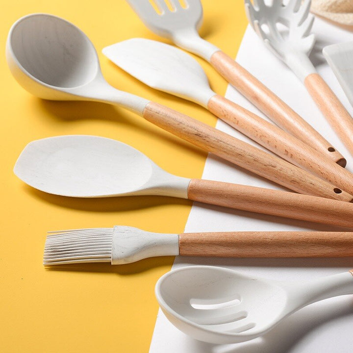 Silicone kitchen set with wooden handle