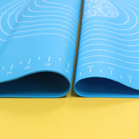 Silicone kneading dough mat in use