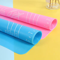 Silicone kneading dough mat in use